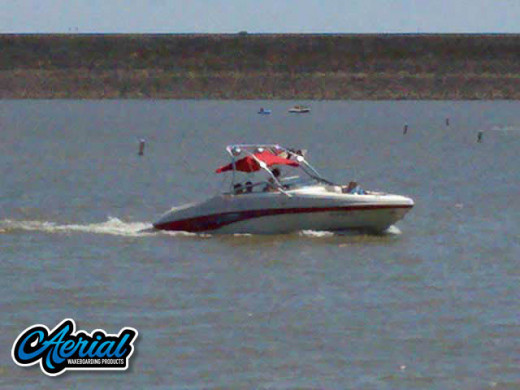 2002 Rinker Captiva with Airborne Tower
