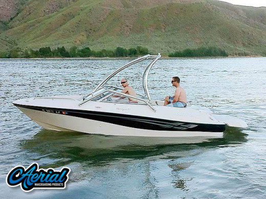2001 Four Winns Horizon 180 with Airborne Tower