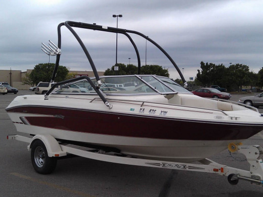 1994 Sea Ray with Airborne Wakeboard Tower