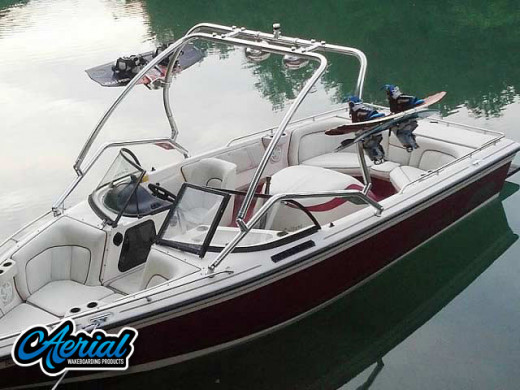 1998 Supra Saltare  with Airborne Wakeboard Tower