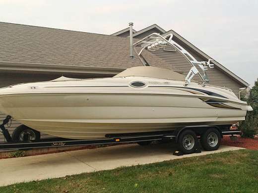 2001 Sea Ray Sundeck with FreeRide Tower